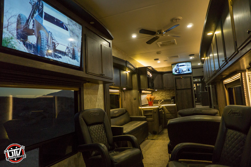 2018-attitude-39cr-5th-wheel-toy-hauler-utvunderground.com001.jpg