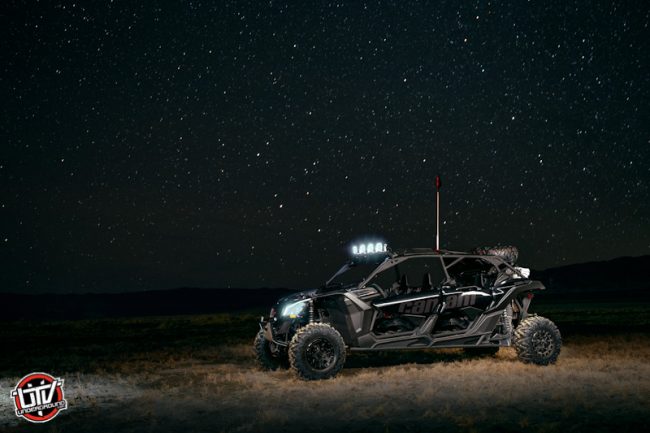 Maverick-X3-MAX-Xds-Triple-Black-Static-utvunderground.com_-650x433.jpg
