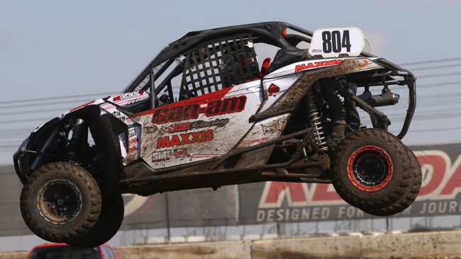 2017-tim-farr-torc-can-am-maverick-x3-utv-underground.com_-650x366.jpg