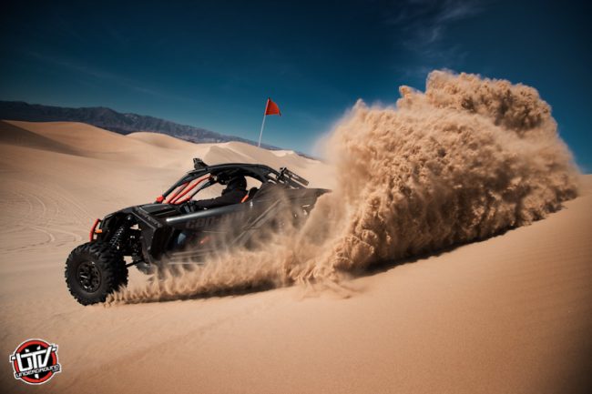 2018-PDFlead_MaverickX3Xrs-Triple-Black-Dune1-utvunderground.com_-650x433.jpg