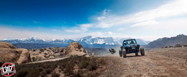 2016-polaris-RZR-xp4-turbo-rockford-fosgate-utvunderground.com02-650x268.jpg
